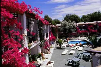 Apartahotel Del Sol Santa Eularia des Riu